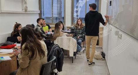 אקדמטיקה - שיעורי עזר במתמטיקה ללא עלות